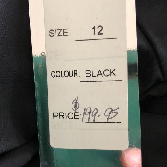 Black Gothic Dress - Picture 14 of 14